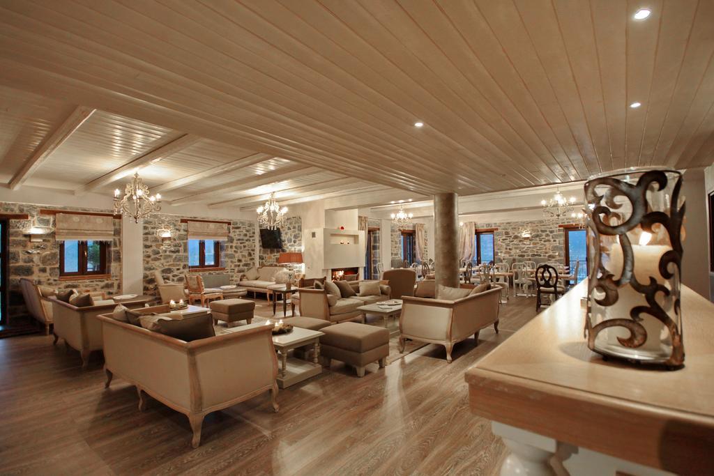 Thisoa Hotel Karkaloú Exteriér fotografie
